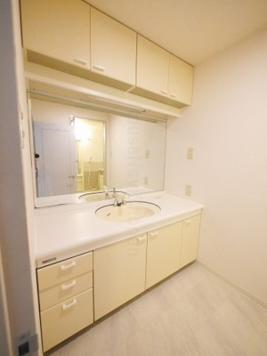 【洗面所】 | エスパス由比ガ浜 | 室内写真は同タイプ別室の写真です。