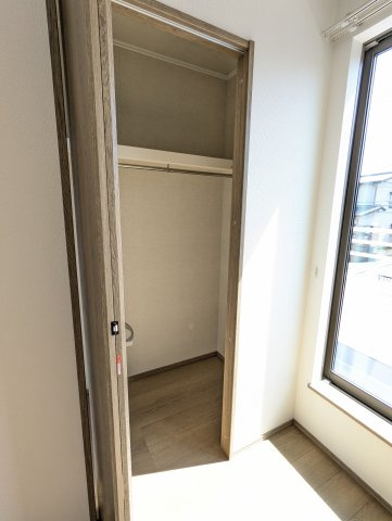 日立市東大沼町3期の収納|各お部屋に収納があり、お部屋がすっきりとお使いいただけます。