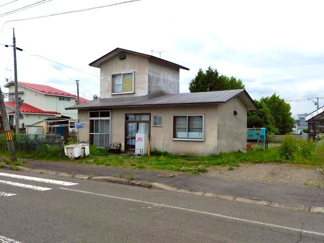 【現在満室】中標津町西6条北3丁目　戸建て3棟の外観|戸建①S42年築