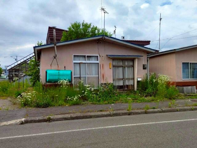 【現在満室】中標津町西6条北3丁目　戸建て3棟の外観|平屋②③S47年築