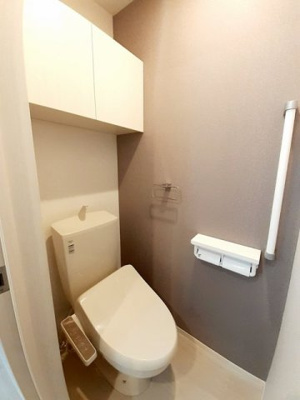 【トイレ】 | リリー・オブ・ザ・ヴァリーⅢ | シンプルで使いやすいトイレです