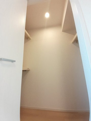 【収納】 | リリー・オブ・ザ・ヴァリーⅢ | 大きなスペースがあり、収納には困りません