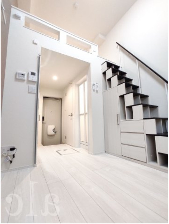 プランドール志茂の居間・リビング