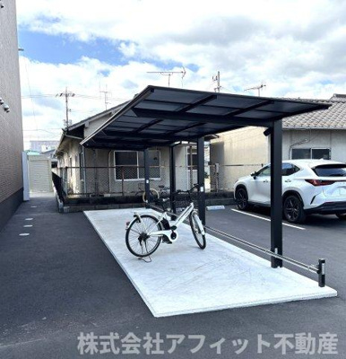 【その他共用部分】 | FORT RISE | 屋根付き駐輪場