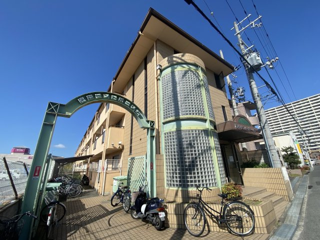 府中セントポーリアの外観