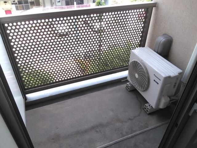 ニューシティアパートメンツ南千住のバルコニー