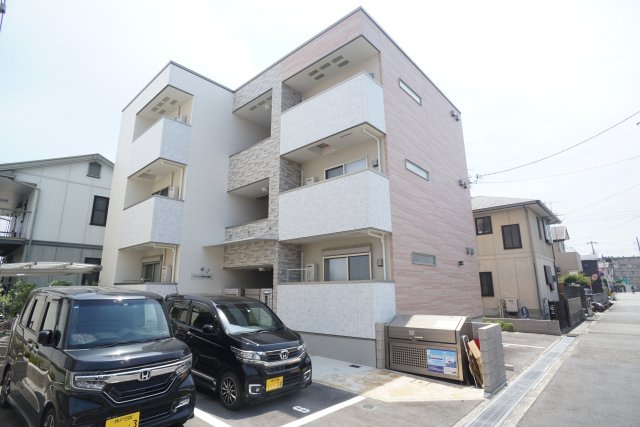 フジパレス宝塚小林Ⅰ番館Ⅱ番館の外観
