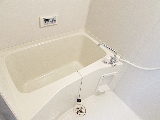 プランドール宝塚の浴室