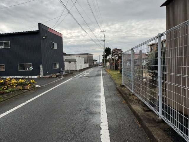 朝倉郡筑前町中牟田　売り土地の前面道路含む現地写真
