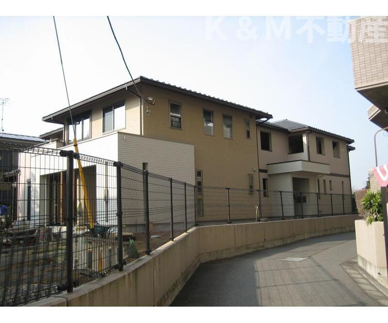 Ｓｅｐｉａ　Ｃｏｕｒｔ　Ｆ