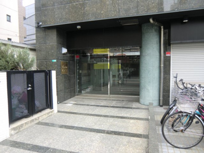 【エントランス】 | レクシア鶴ヶ丘