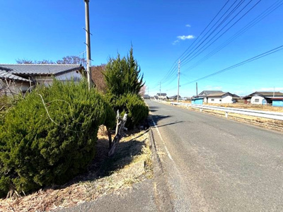 【前面道路含む現地写真】 | 那珂市福田　中古平屋