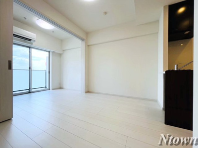 【居間・リビング】 | ディアレイシャス東別院Ⅱ | ゆったり過ごせるリビングです