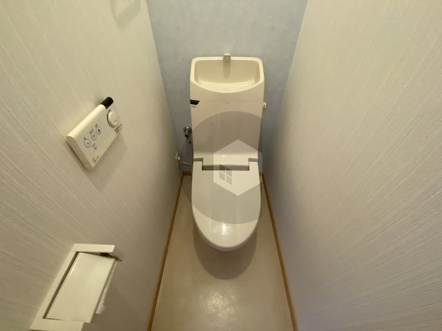 ジュネス内介のトイレ