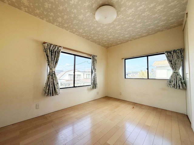 折尾2丁目貸家の洋室|２階洋室