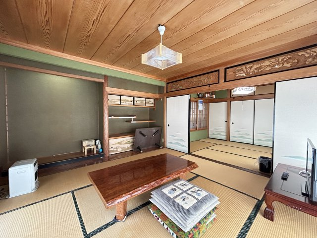 阿南市柳島町南高川原中古戸建の和室