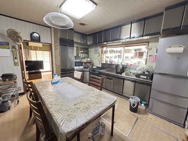 阿南市柳島町南高川原中古戸建のキッチン