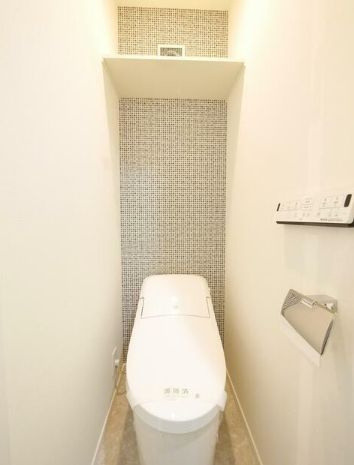 フィリップ東中野のトイレ|独立型のトイレルーム☆（同一仕様写真）