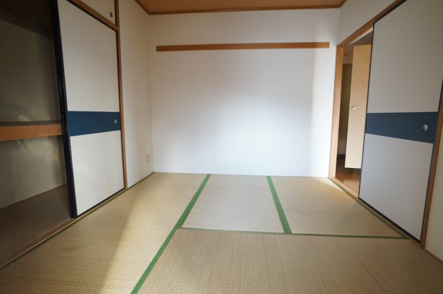 アムール逆瀬川の内装