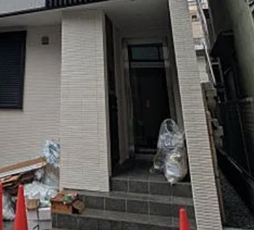 アーベインテラス南千住のエントランス