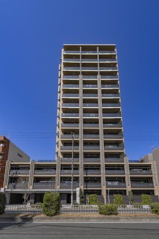 ローレルコート御器所広路通の外観