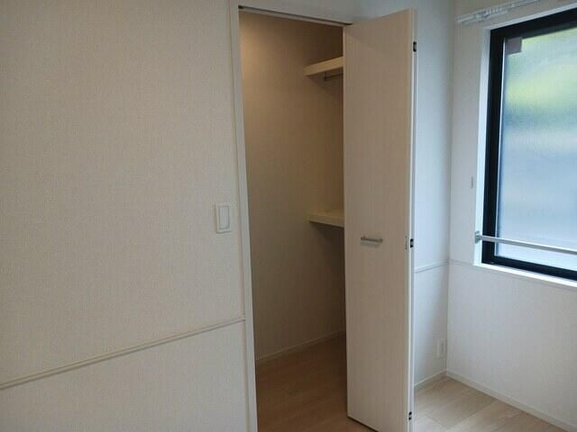 ネオブライツⅠの収納
