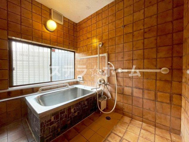 山手町2 中古戸建のキッチン|コンパクトなキッチンで掃除もラクラク