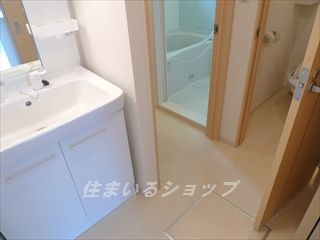 広島市安佐北区三入６丁目のアパートの洗面所|シャンプードレッサー