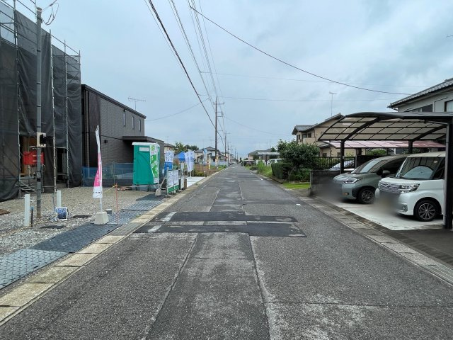 新築戸建・新築建売　館林市西高根町第4　第八小学校・多々良中学校の前面道路含む現地写真