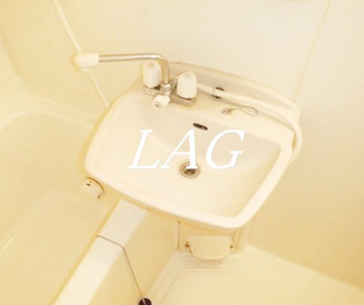 【洗面所】 | ミリアビタ実籾 | 洗面台です。