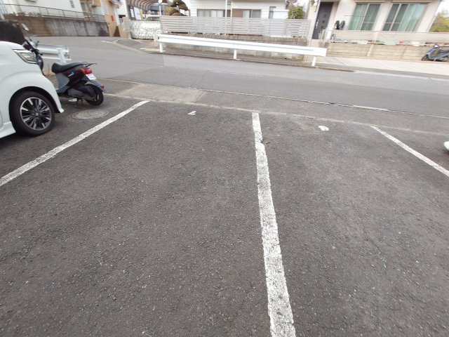 グリーンヒルⅡの駐車場