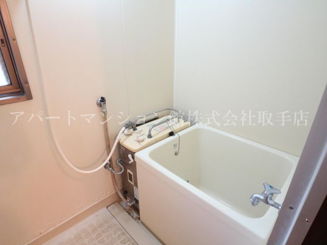 グリーンヒルⅡの浴室