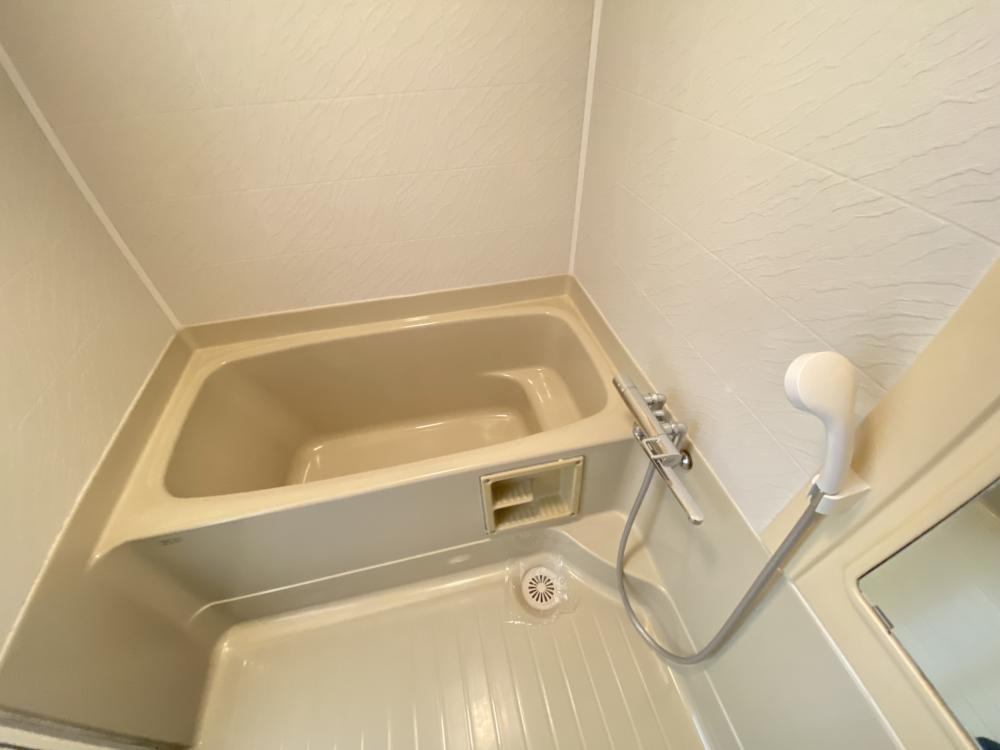 ヒルサイドテラス甲陽園の浴室