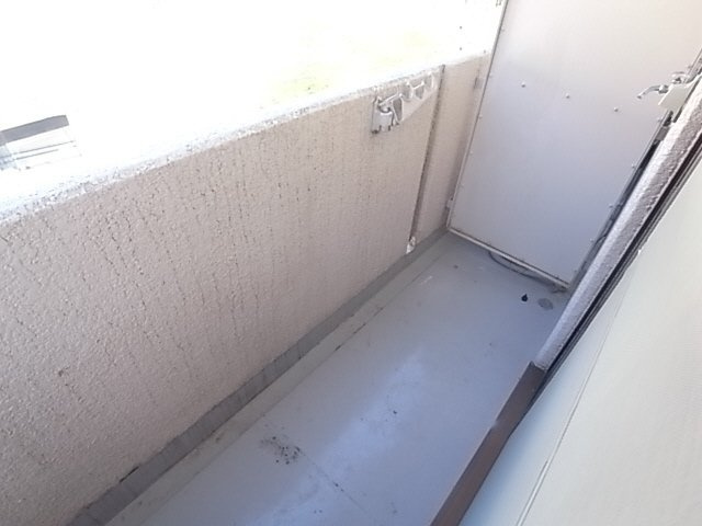 神栄ハイツのバルコニー