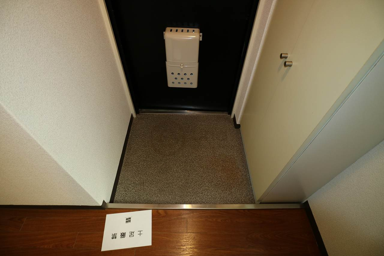 ロイヤルメゾン御影Ⅶの玄関