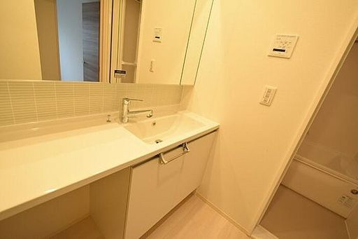 グレイスコート本山中町の洗面所