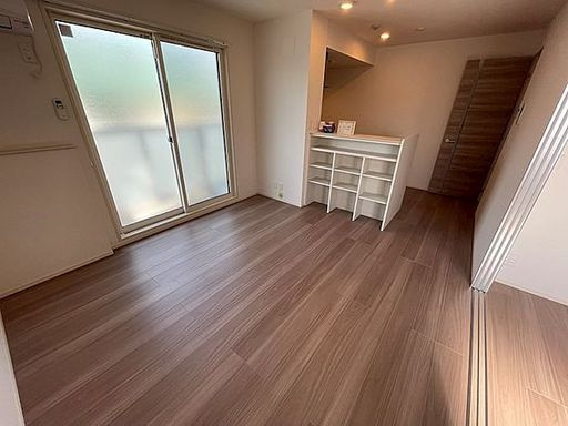 グレイスコート本山中町の居間・リビング