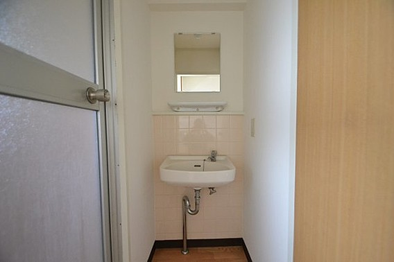 橋本第二マンションの洗面所