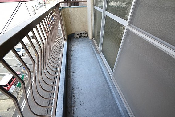 橋本第二マンションのバルコニー