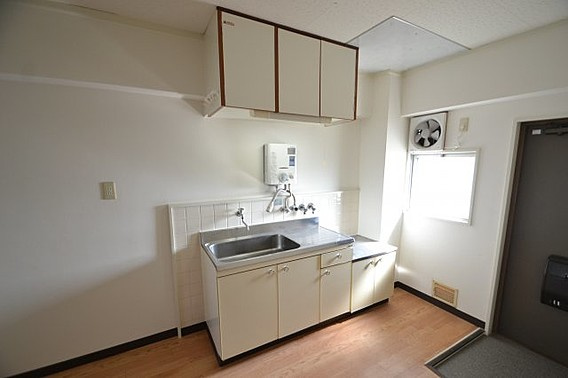 橋本第二マンションのキッチン