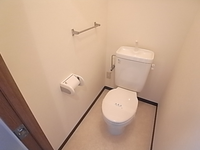 スリージェ壱番館のトイレ