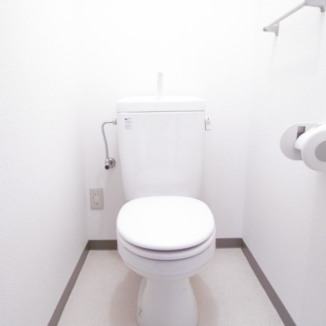 スリージェ壱番館のトイレ