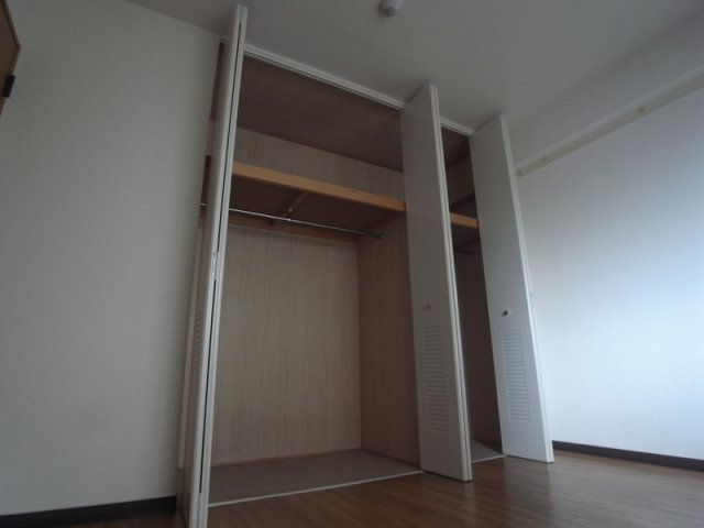 エスペラール神戸の収納