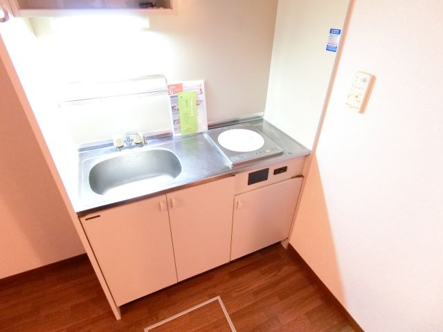 サンハイム千代田弐番館のキッチン