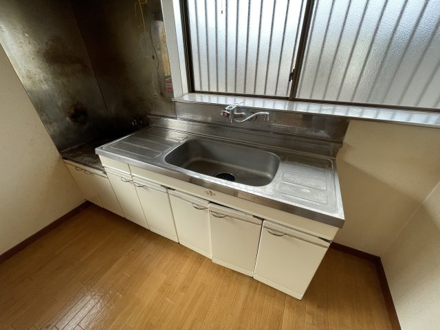 志賀ハイツのキッチン|＊他号室参考写真