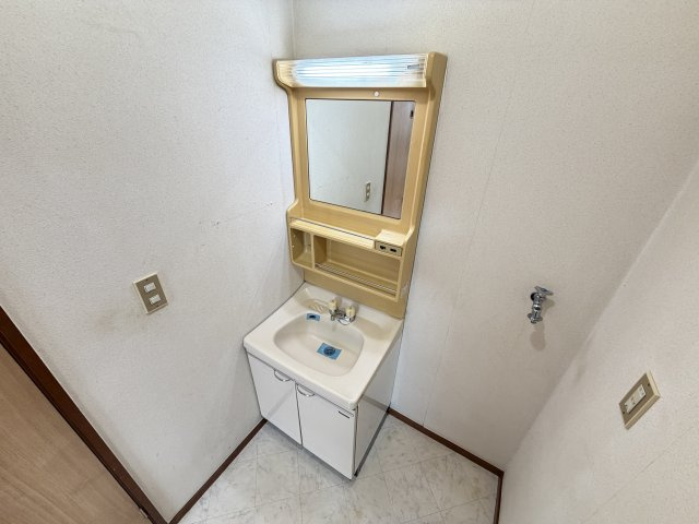 志賀ハイツの洗面所