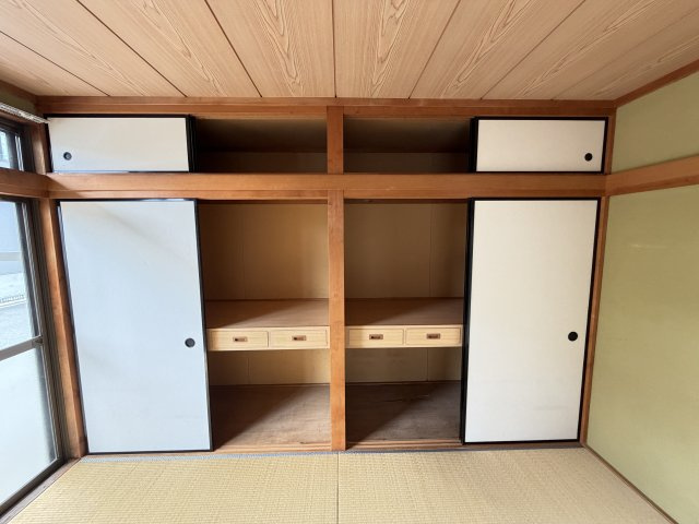 志賀ハイツの収納