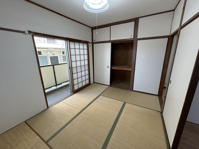 マンション白菊の和室