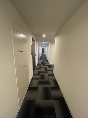 調布市上石原２丁目の賃貸マンションのロビー