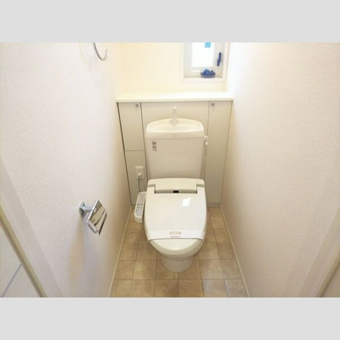 ウォシュレット付きのトイレです♪